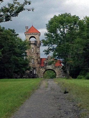 The Testimonial Gateway